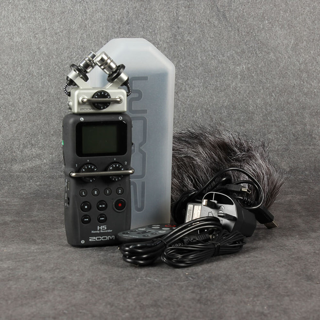 Zoom H5 Handy Recorder with PSU - 2nd Hand
