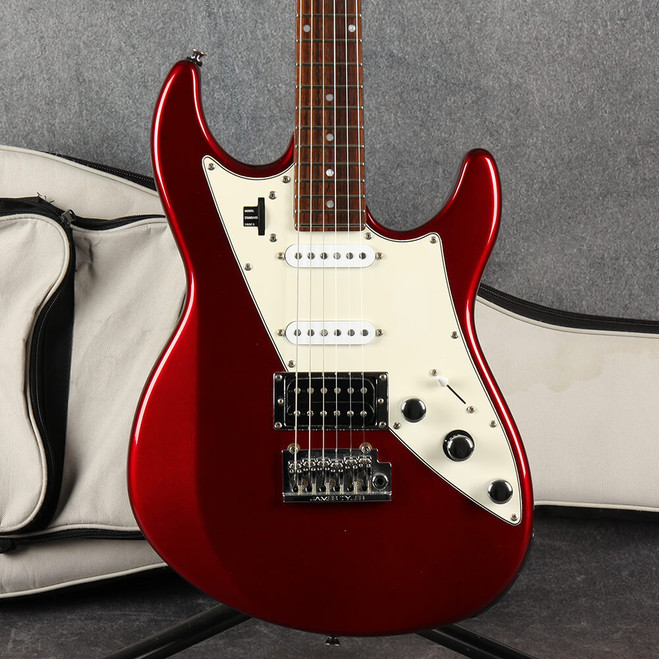 Line 6 James Tyler JTV-69 - Candy Apple Red - Gig Bag - 2nd Hand