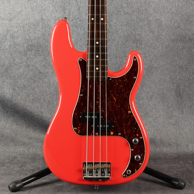 Squier Classic Vibe 60s Precision Bass - Fiesta Red - 2nd Hand (123160)