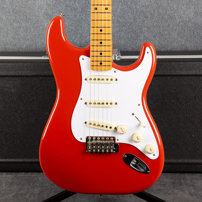 Fender Classic Series 60s Stratocaster - Fiesta Red - Hard Case - 2nd Hand