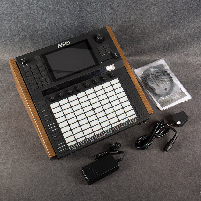 AKAI Force with Wooden Stand - PSU - 2nd Hand