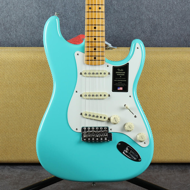 Fender American Vintage II 1957 Stratocaster - Sea Foam Green - 2nd Hand