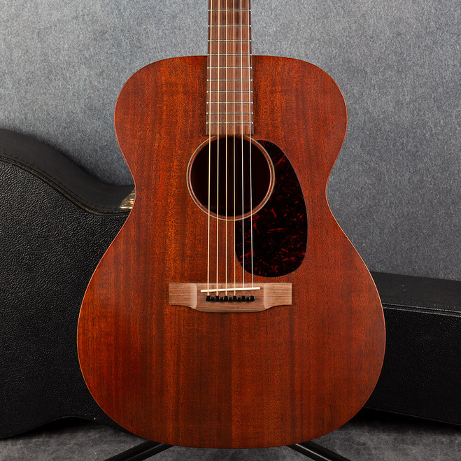 Martin 000-15M Mahogany Acoustic Guitar - Hard Case - 2nd Hand