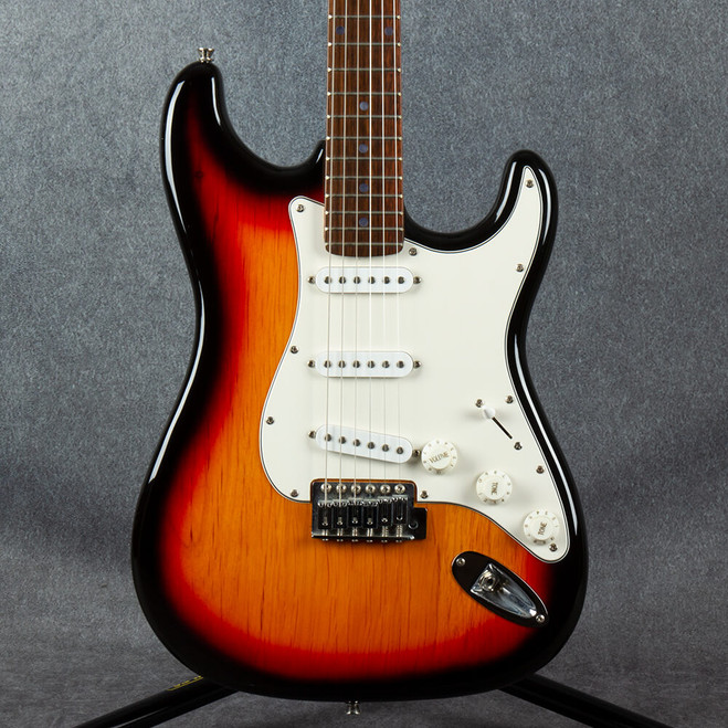 Squier Bullet Stratocaster - Sunburst - 2nd Hand (127929)