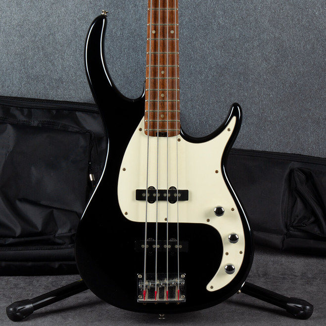 Peavey Milestone III Bass Guitar - Black - Gig Bag - 2nd Hand