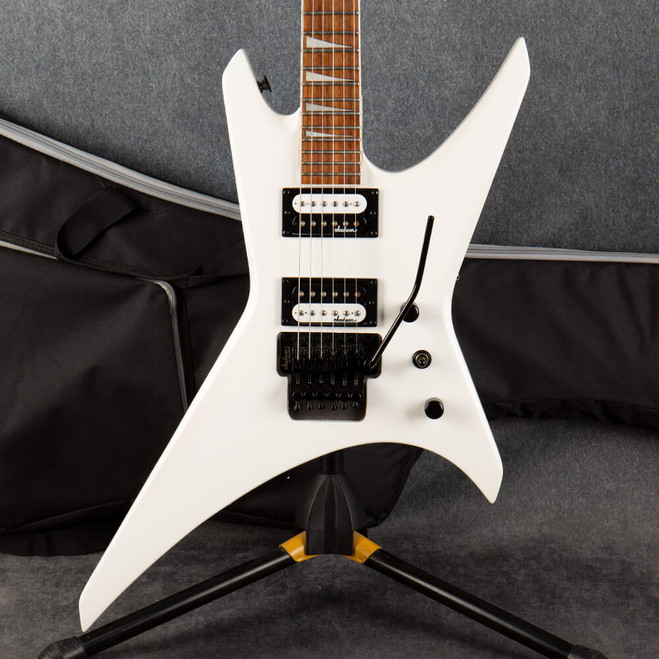 Jackson JS32 Warrior - Snow White - Gig Bag - 2nd Hand