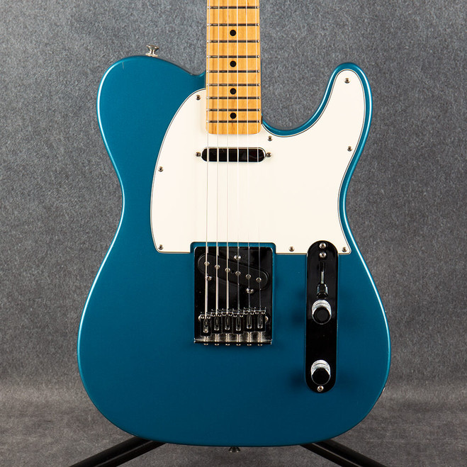 Fender Mexican Standard Telecaster - Lake Placid Blue - 2nd Hand