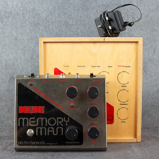 Electro-Harmonix Deluxe Memory Man - Box & PSU - 2nd Hand