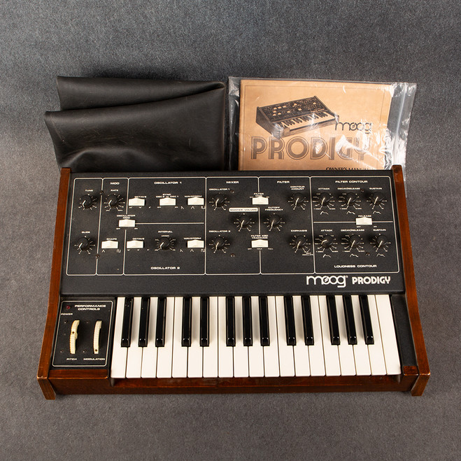 Moog Prodigy Synth - 1980s Mono Synth - Cover - 2nd Hand