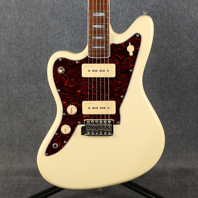 Revelation RJT-60 - Left Handed - Vintage White - 2nd Hand