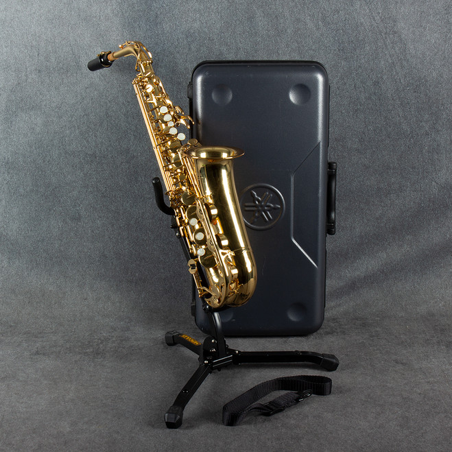 Yamaha YAS-275 Alto Saxophone - Stand - Hard Case - 2nd Hand