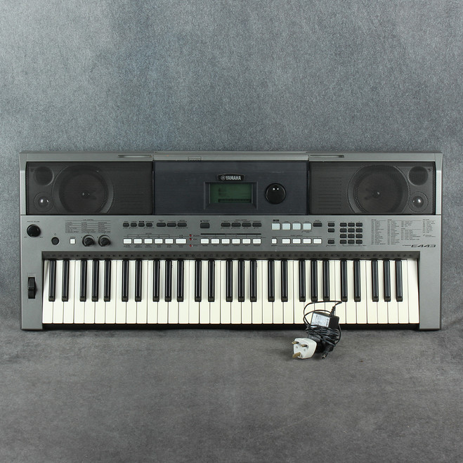 Yamaha PSR-E443 Keyboard - PSU - 2nd Hand