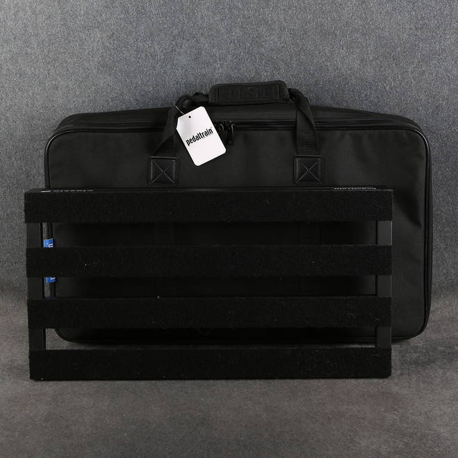 Pedaltrain Classic 2 Pedalboard - Gig Bag - 2nd Hand (132199)