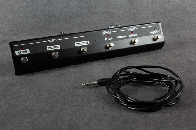 Roland Blues Cube Artist Combo GAFC Footswitch 2nd Hand | Rich Tone Music