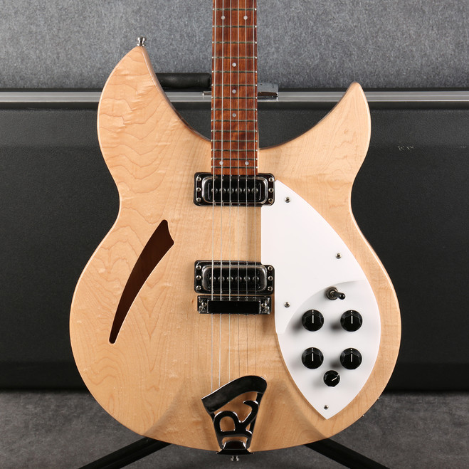 Rickenbacker 330 - 2022 - Mapleglo - Hard Case - 2nd Hand