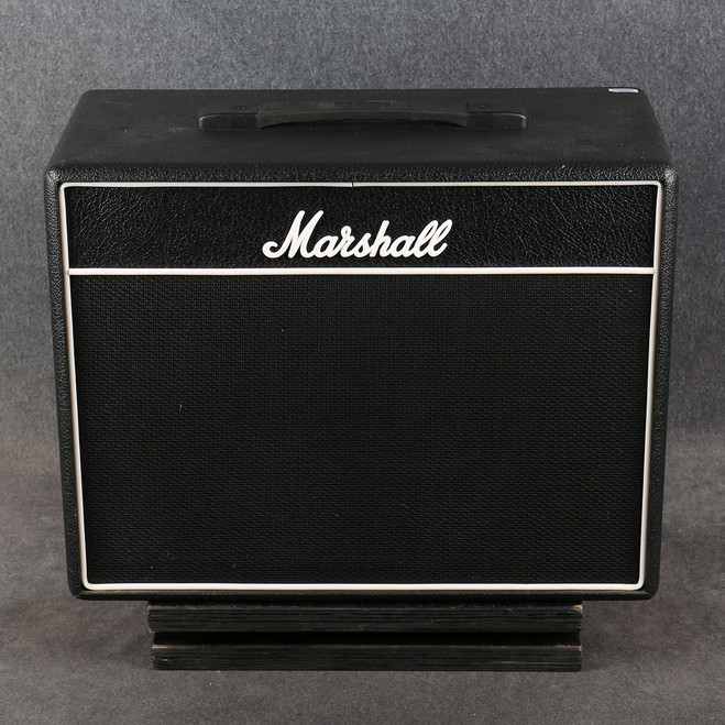 Marshall Class 5 C110 Cabinet - Black - 2nd Hand