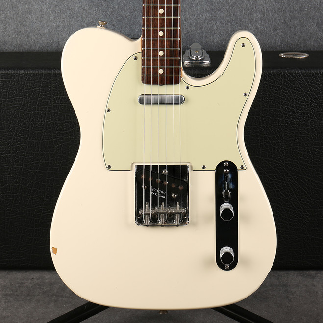 Fender Classic Series 60s Telecaster - Olympic White - Hard Case - 2nd Hand