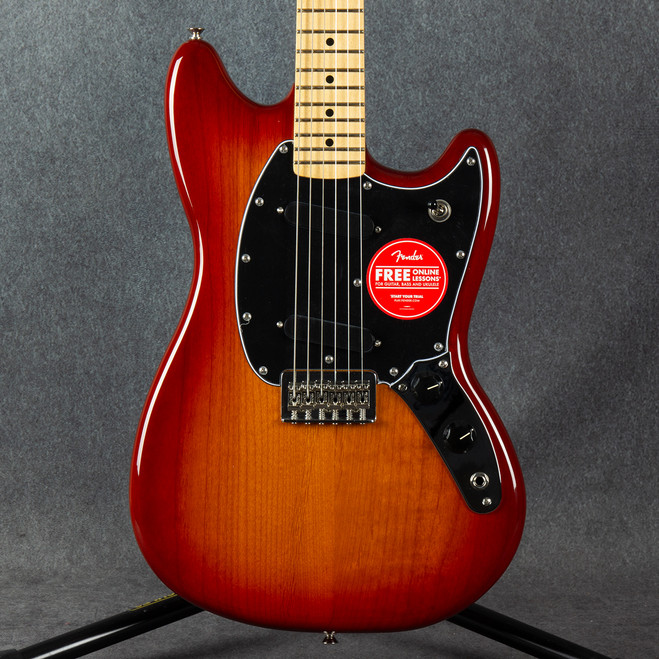 Fender Player Mustang - Sienna Sunburst - Boxed - 2nd Hand