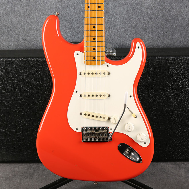 Squier MIJ JV Series Stratocaster - Fiesta Red - Hard Case - 2nd Hand
