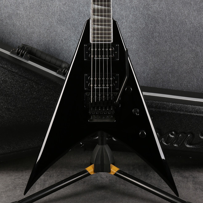 Jackson Pro Series King V KV - Gloss Black - Hard Case - 2nd Hand