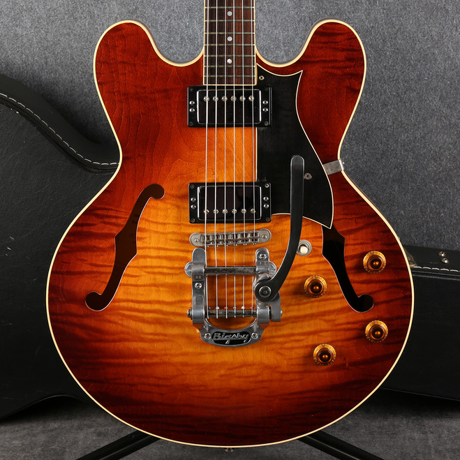 The Heritage 535 Hollow Body - Almond Burst - Hard Case - 2nd Hand