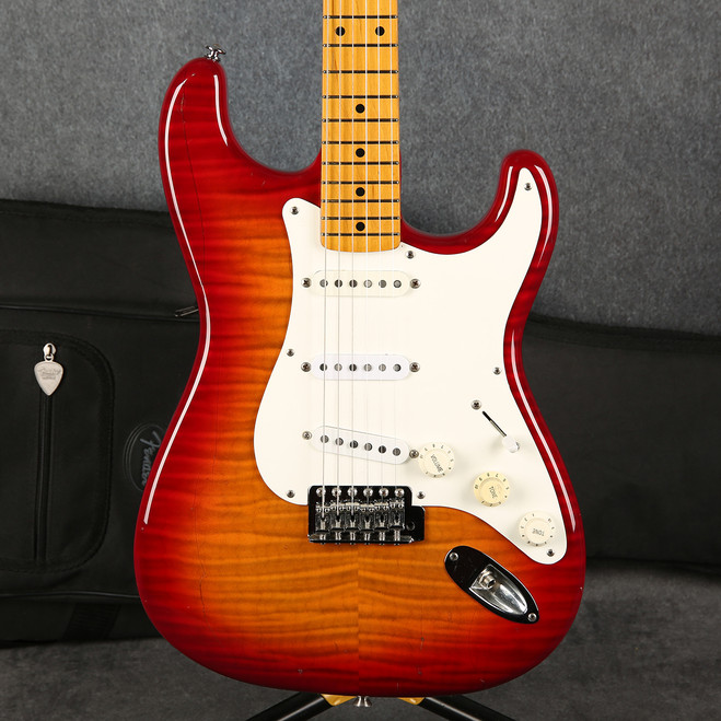 Fender MIJ Foto Flame Stratocaster - 2nd Hand