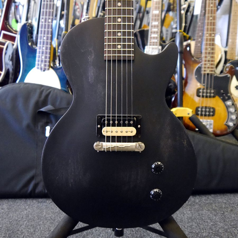 Gibson Les Paul CM - Satin Black w/ Gig Bag - 2nd Hand