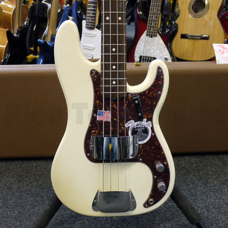 Fender American Vintage '62 Precision Bass w/ Case - 2nd Hand