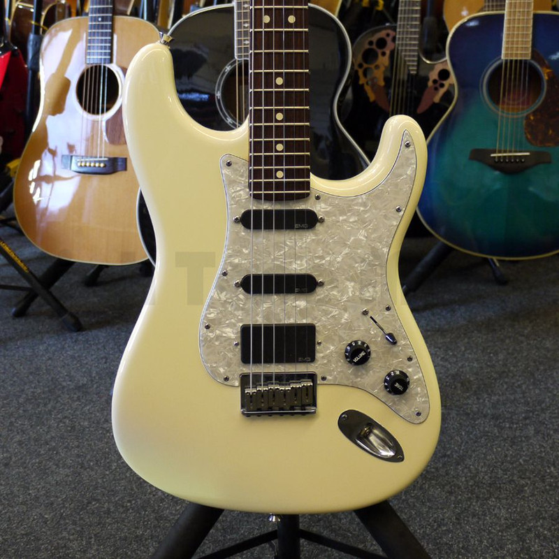 Fender 50th Anni USA Standard Stratocaster with EMGs  - 2nd Hand Fender 50th Anni USA Standard Stratocaster with EMGs  - 2nd Hand