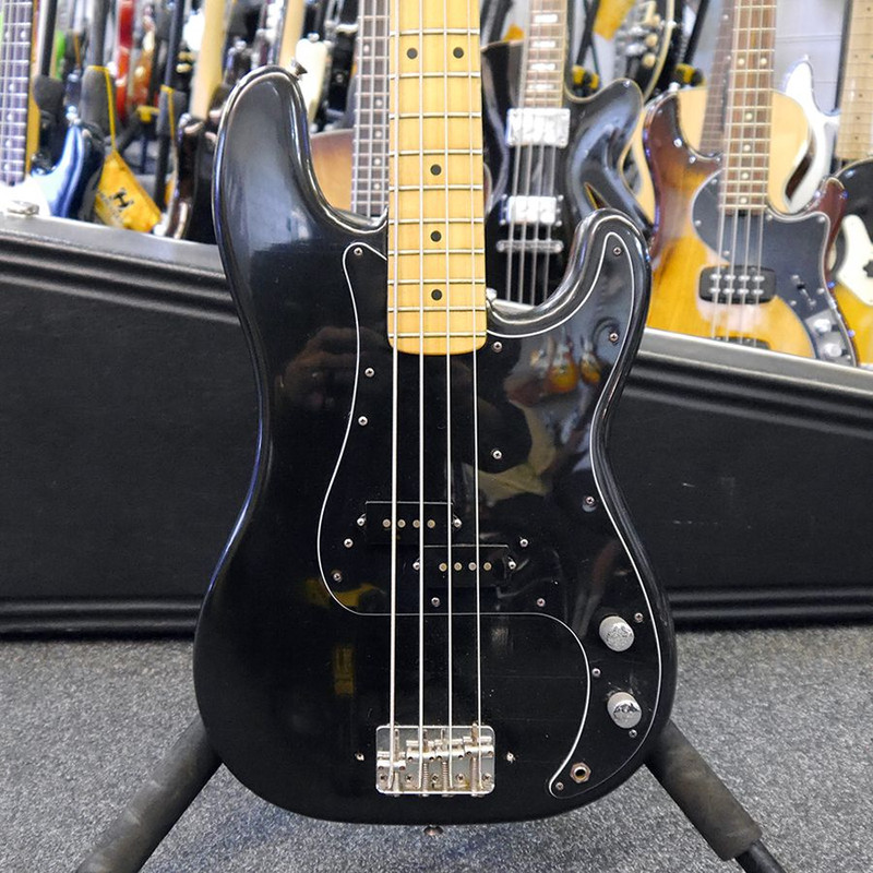 Fender 1978 Precision Bass - Black w/ Hiscox Hard Case - 2nd Hand