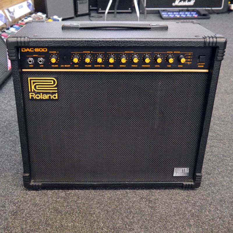 Roland DAC-80D Guitar Amplifier with Fender Speaker - 2nd Hand