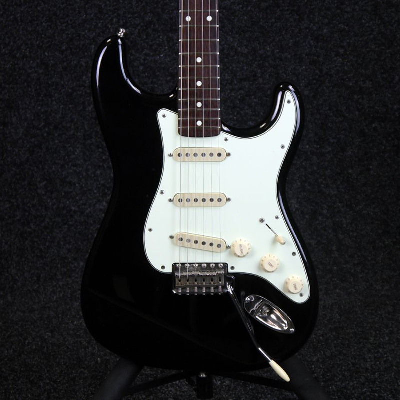 Fender E Series Stratocaster - Made in Japan - Black - 2nd Hand