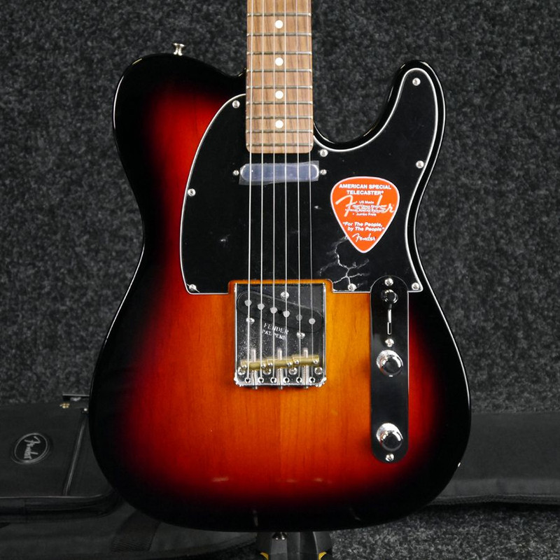 Fender American Special Telecaster - 3-Tone Sunburst w/ Bag - 2nd Hand