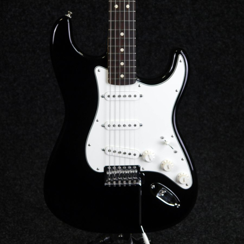 Fender Standard Stratocaster - Black - 2nd Hand