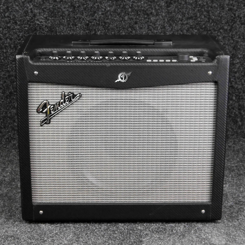 Fender Mustang III Modelling Combo Amp w/Footswitch - 2nd Hand