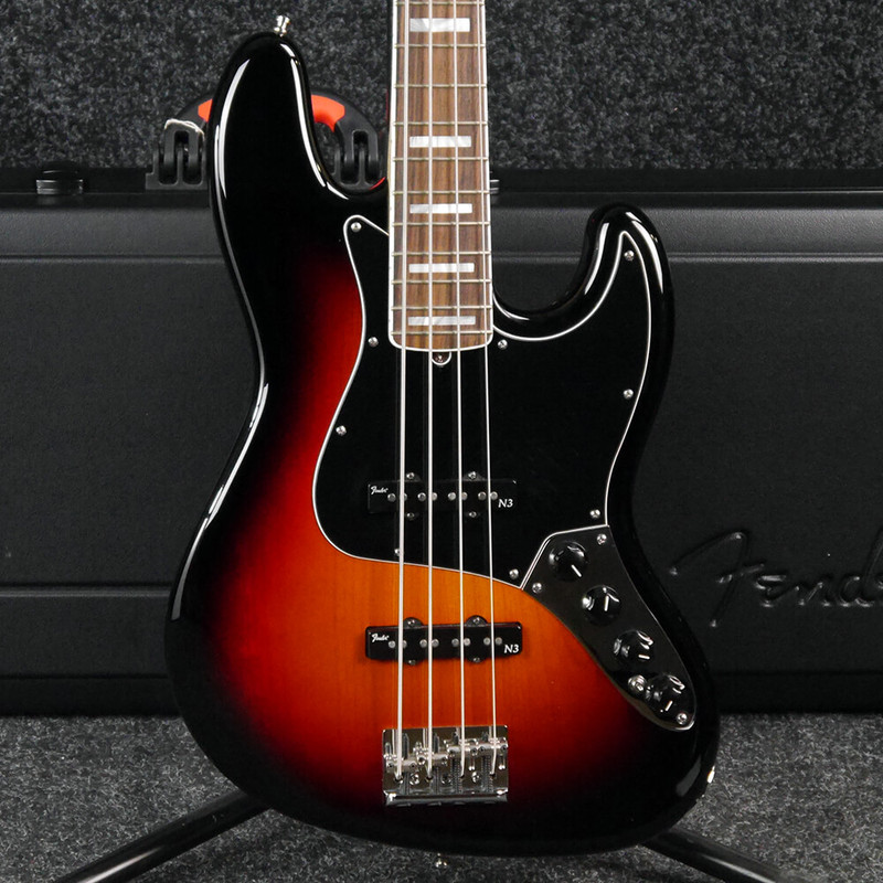 Fender American Deluxe Jazz Bass - Sunburst w/Hard Case - 2nd Hand