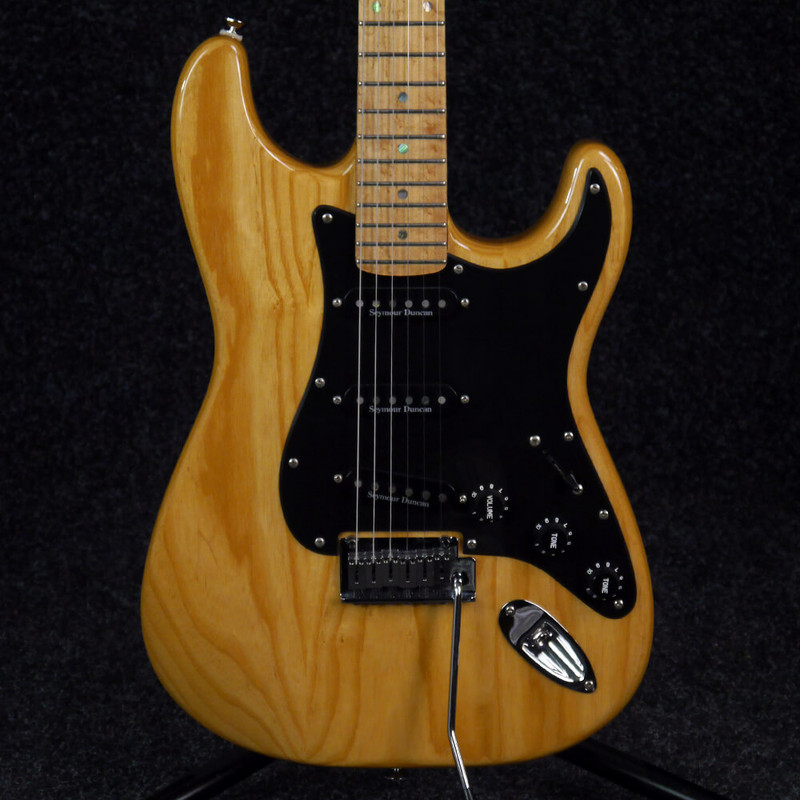 Fender Lite Ash Stratocaster - Natural - 2nd Hand