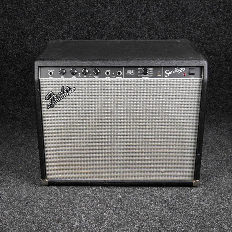 Fender SFX Satellite Combo Amplifier - 2nd Hand Fender SFX Satellite Combo Amplifier - 2nd Hand