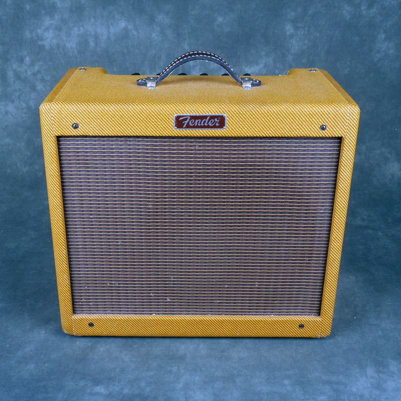 Fender Blues Junior Lacquerd Tweed Amplifier - 2nd Hand **COLLECTION ONLY** Fender Blues Junior Lacquerd Tweed Amplifier - 2nd Hand **COLLECTION ONLY**