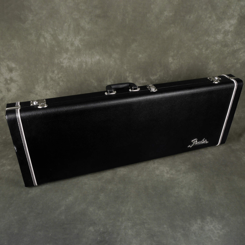 Fender Pro Strat/Tele Case - 2nd Hand Fender Pro Strat/Tele Case - 2nd Hand