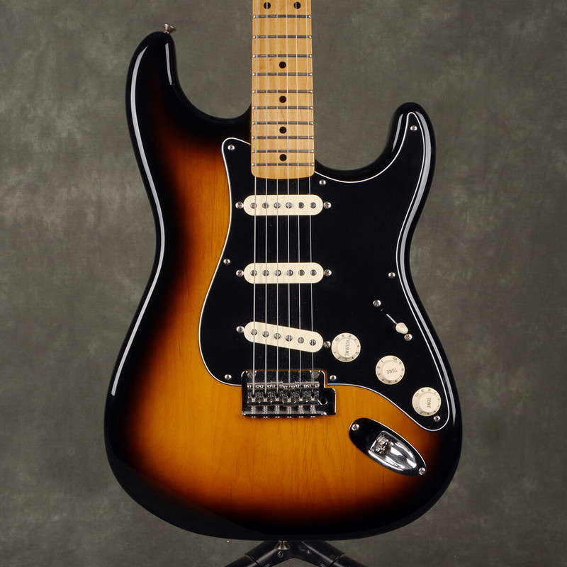 Fender Classic Player 50s Stratocaster - Sunburst - 2nd Hand Fender Classic Player 50s Stratocaster - Sunburst - 2nd Hand