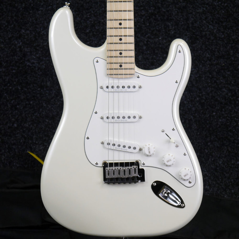 Fender Squire Deluxe Strat MN - Pearl White w/Gig Bag - 2nd Hand