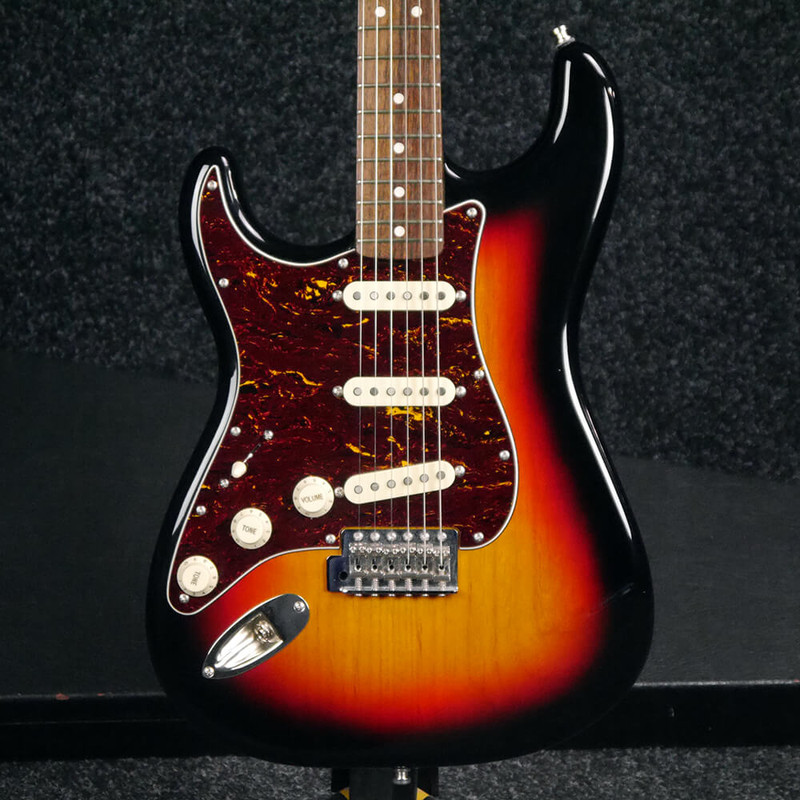 Squier Vintage Modified Stratocaster, Left Handed - Sunburst w/Case - 2nd Hand Squier Vintage Modified Stratocaster, Left Handed - Sunburst w/Case - 2nd Hand
