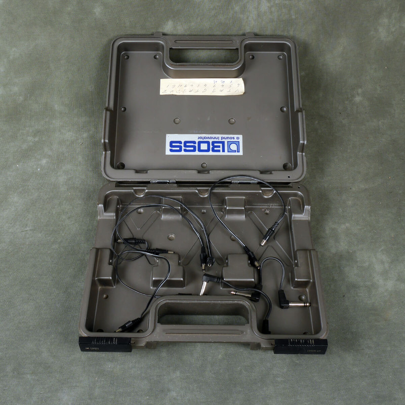 Boss BCB-3 Pedalboard & Cables - 2nd Hand Boss BCB-3 Pedalboard & Cables - 2nd Hand