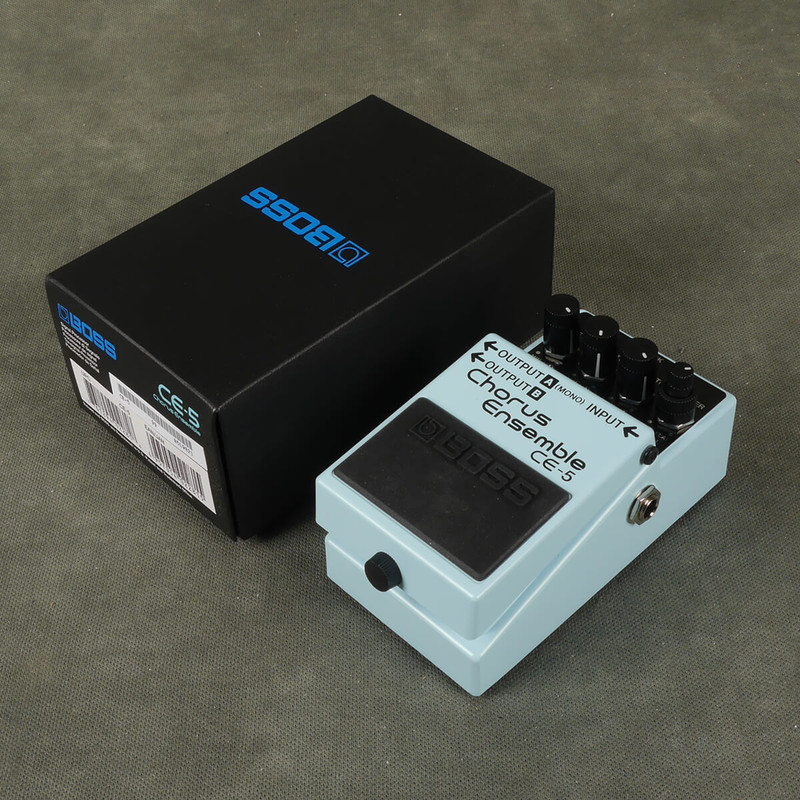 Boss CE-5 Chorus Ensemble FX Pedal w/Box - 2nd Hand