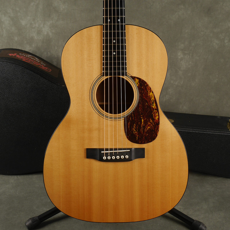 Martin 2000 000-16SGT - Natural Koa w/Hard Case - 2nd Hand Martin 2000 000-16SGT - Natural Koa w/Hard Case - 2nd Hand