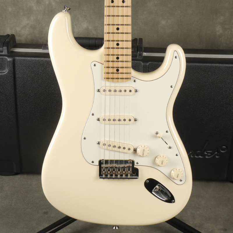 Fender American Standard Stratocaster - Olympic White w/Hard Case - 2nd Hand (107921)