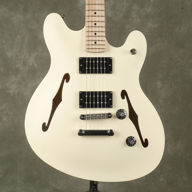 Squier Affinity Starcaster - White - 2nd Hand