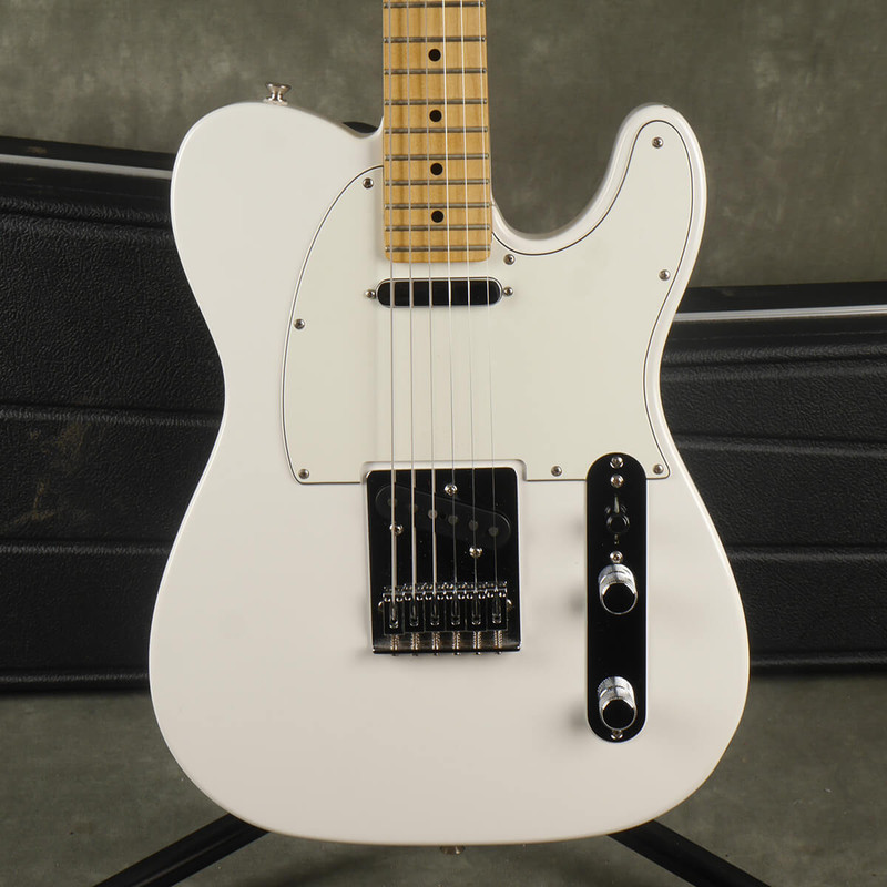 Fender Mexican Standard Telecaster - White w/Hard Case - 2nd Hand Fender Mexican Standard Telecaster - White w/Hard Case - 2nd Hand