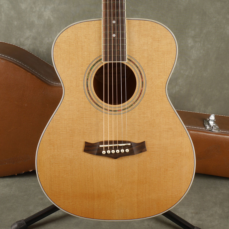 Tanglewood TF8 Acoustic Guitar - Natural w/Hard Case - 2nd Hand